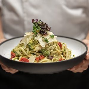 Grilled Chicken & Pistachio Linguini